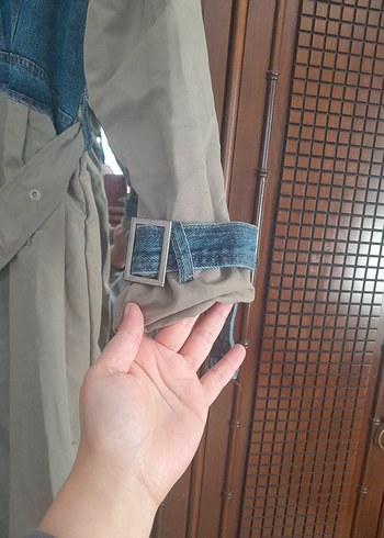 Asker yesili Uzun Kot Detaylı Kadın Trençkot - Görsel 4