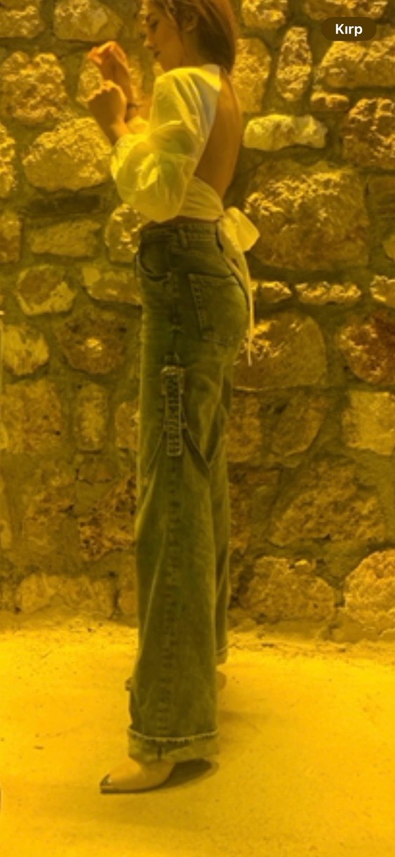 Sarı Yılan Desenli Kadın Süet Bol Kesim Pantolon - Görsel 2