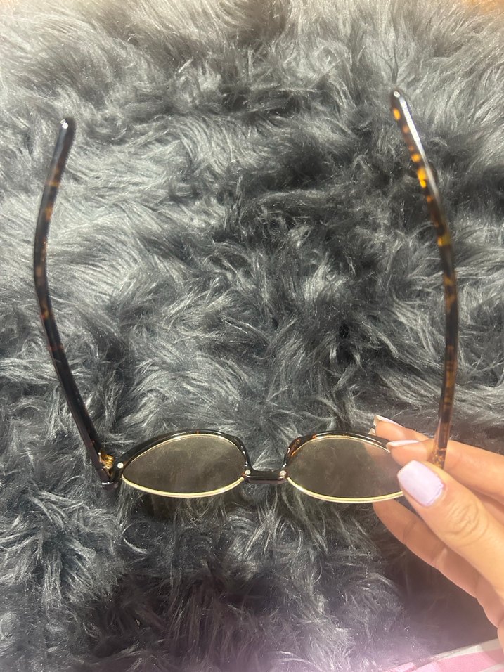 Şeffaf Bej Vintage Kadın Gözlüğü - Görsel 4