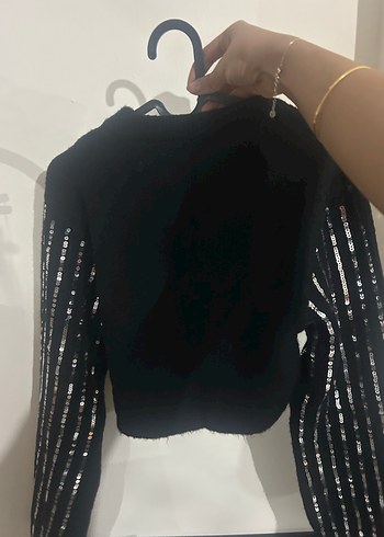 Uzun Kollu Siyah Parlak Çizgili Triko Bluz - Görsel 3