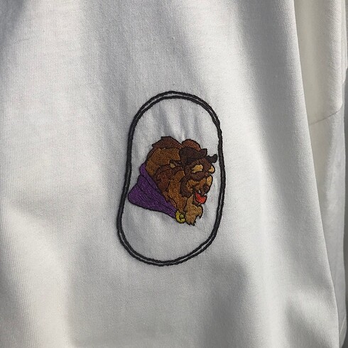 l Beden Beauty and The Beast Couple Tshirt