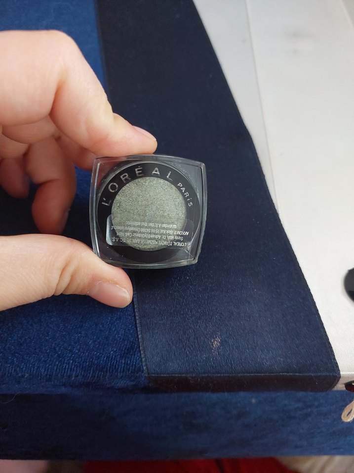 Yeşil Parlak Far - Görsel 3