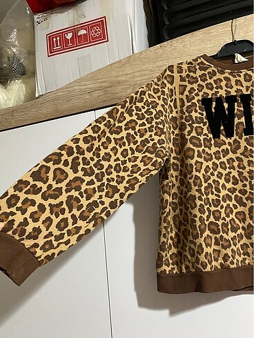 44 Beden Leopar sweat kazak