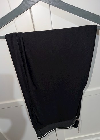 Fermuarlı Siyah Kadın Kumaş Pantolon - Görsel 3