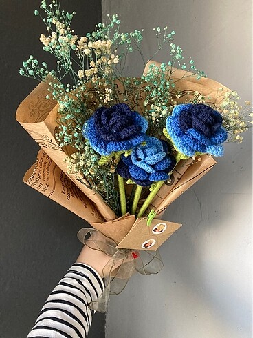 Amigurumi gül buketi