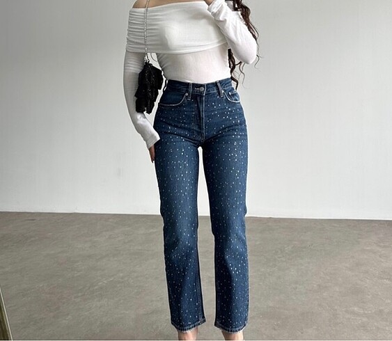 zara taşlı jean