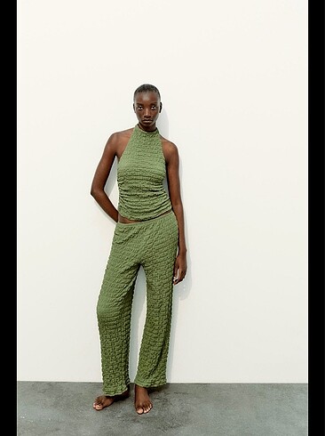 zara dokulu pantolon