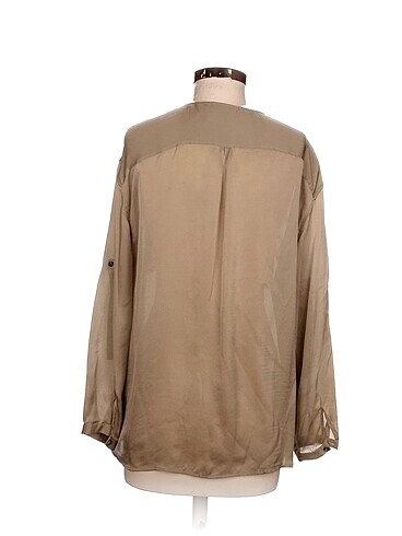 40 Beden Massimo Dutti Gömlek %70 İndirimli.
