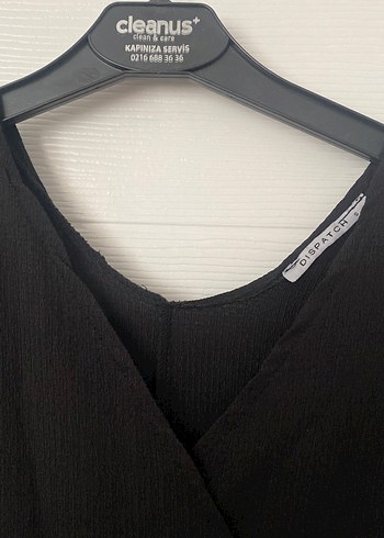 Siyah V Yaka Kısa Kollu Uzun Tulum - Görsel 2