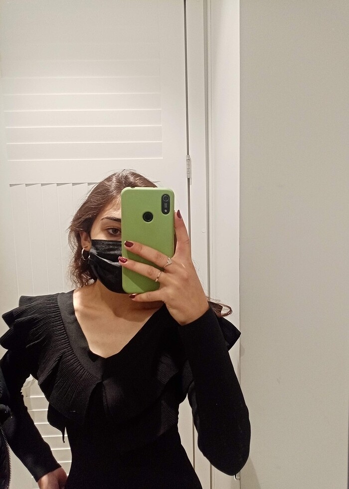 Siyah midi boy triko elbise - Görsel 3