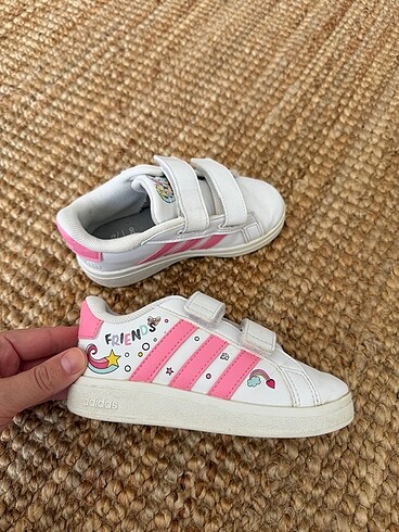 Adidas çocuk ayakkabı