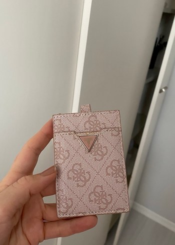 Guess kartlık - Görsel 2