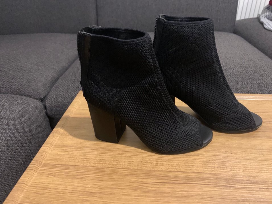 Siyah Örgü Desenli Kadın Topuklu Ayakkabı - Görsel 3