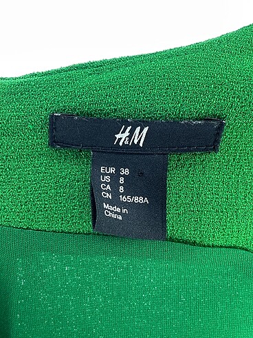 38 Beden yeşil Renk H&M Kısa Elbise %70 İndirimli.
