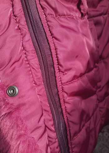 Kız Çocuk Parlak Pembe Kürklü Ceket - Görsel 2