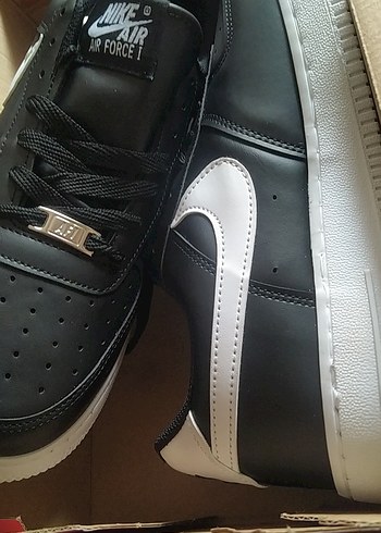 Nike Air Force 1 Siyah Beyaz Erkek Spor Ayakkabı - Görsel 3