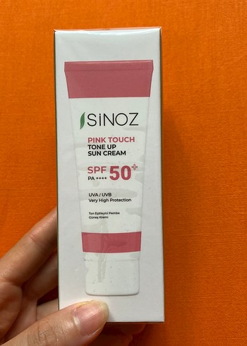 Sinoz Pembe Tonlu Güneş Kremi SPF 50+
