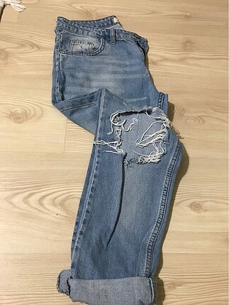 Yırtık mom jeans