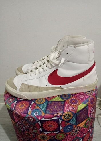 44 Beden beyaz Renk Nike blazer mid 77 44 numara 