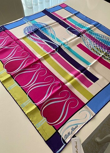 Silk home twill ipek eşarp 