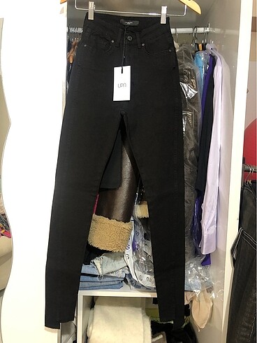 Zara Jean