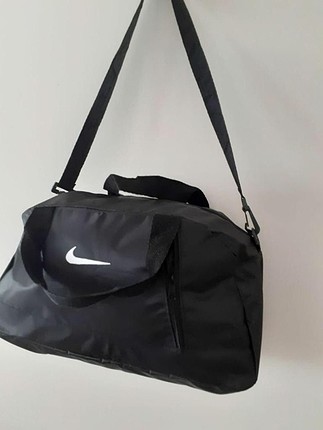Spor çanta