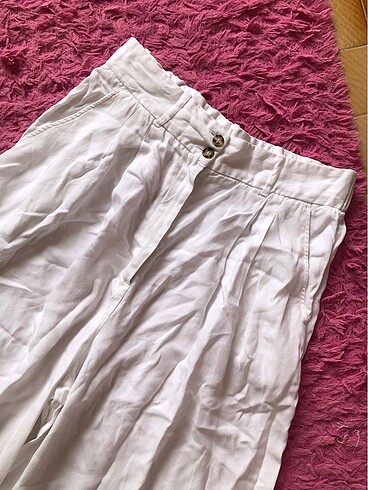 H&M Pantolon beyaz?