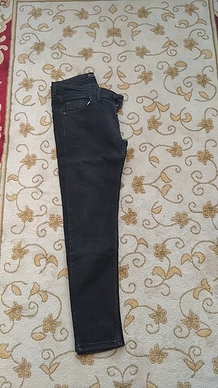 BLUE GARAGE SİYAH JEAN????