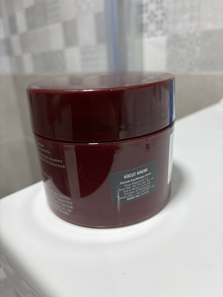 Victoria's Secret Bombshell Midnight Vücut Kremi 227g - Görsel 3