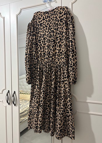 Leopar Desenli Uzun Kollu Kadın Elbise - Görsel 3
