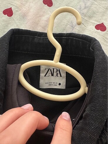 m Beden siyah Renk Zara taşlı kot ceket