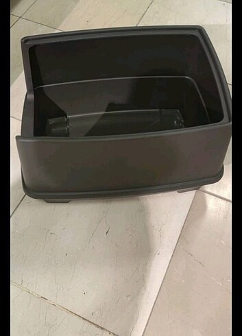  Büyük boy kedi tuvaleti