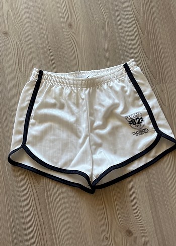 Kadın Beyaz Mini Pamuklu Spor Şort - Görsel 2