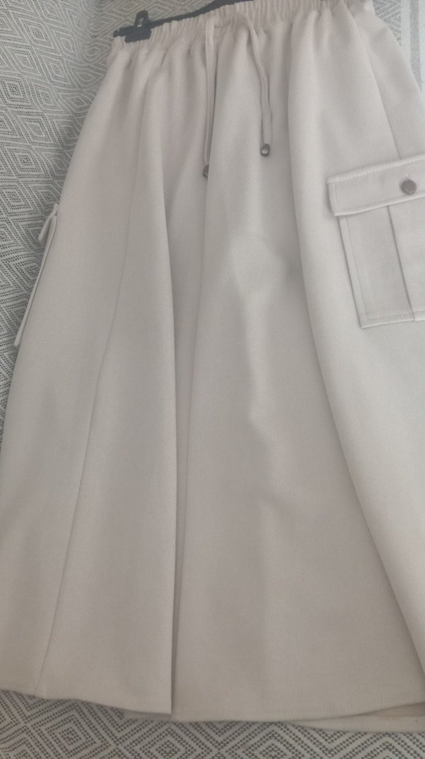 Düğmeli Bej Uzun Kadın Etek - Görsel 2