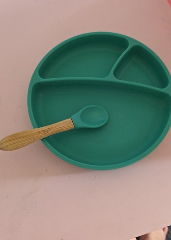 Oioi Turkuaz 3 lü set (Tabak+ Önlük +Kaşık) - Görsel 2