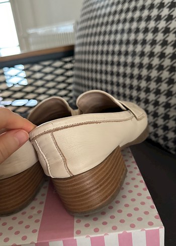Beyaz Tokalı Loafer Ayakkabı pelinin ayakkabıları - Görsel 5