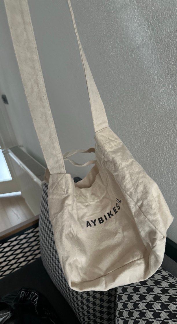 Beyaz Baskılı Kadın Günlük Çanta - Görsel 3