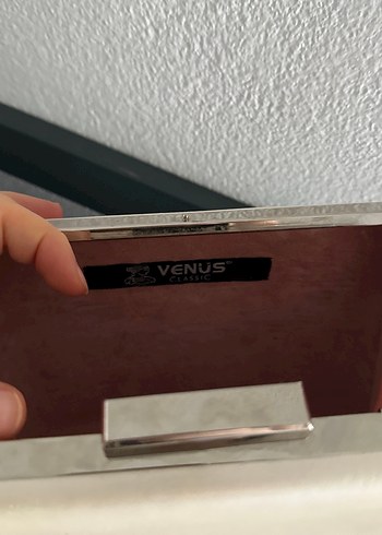 venüs Beyaz Metal Tokalı Kadın Portföy Çanta - Görsel 3