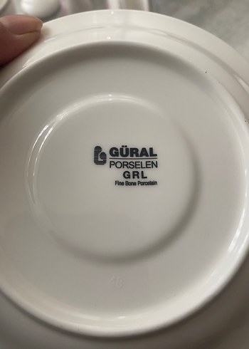 Gül Desenli Beyaz Porselen Yemek Takımı - Görsel 9