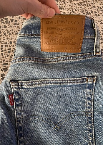 Levis Acik Mavi Denim Jean