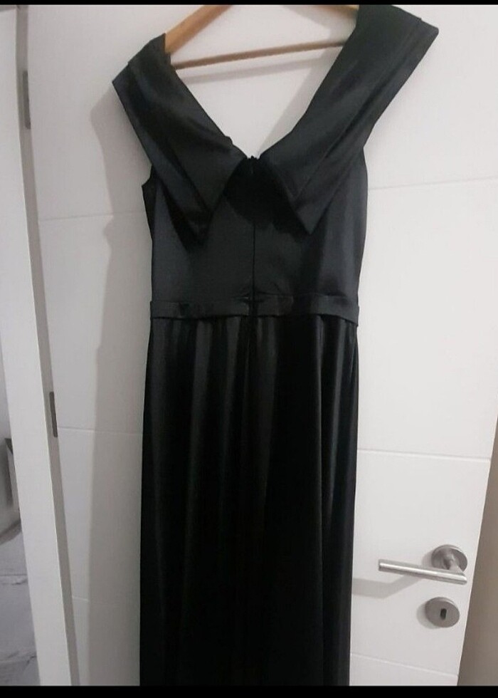 Siyah saten elbise  - Görsel 2