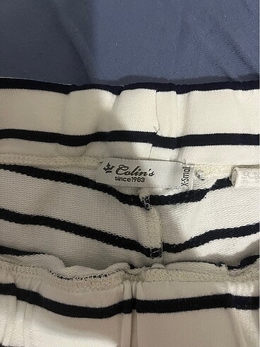 Colin's çizgili şort