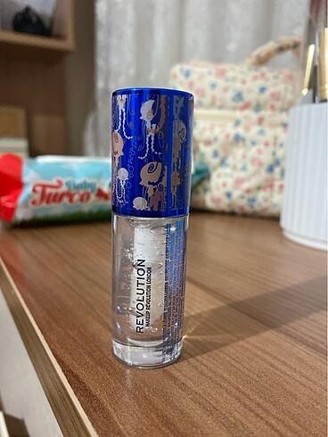 Revolution Revolutıon Gloss