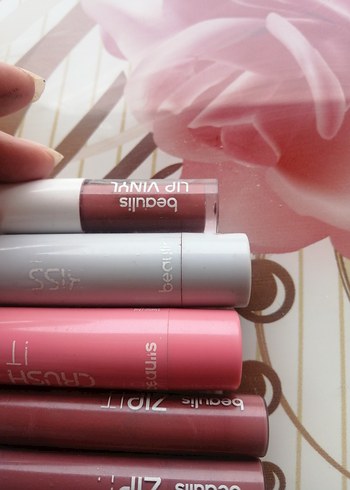 Beden Beaulis kylie fırçalı rujlar