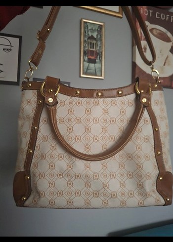 VAKKO Kahverengi Tokalı Bej Deri Kadın Çanta - Görsel 4