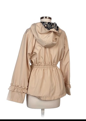 H&M BAHARLIK MONT - Görsel 3