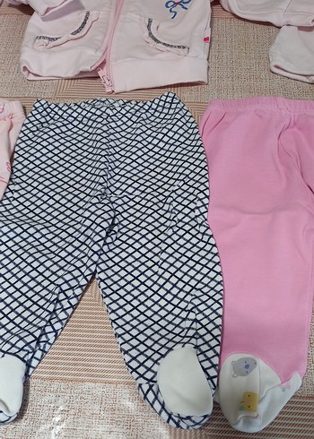 3-6 Ay Beden Kız Çocuk Pembe Kapüşonlu Nakışlı Fermuarlı Hırka