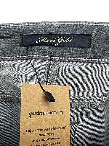 26 Beden gri Renk Mavi Jeans Jean / Kot %70 İndirimli.