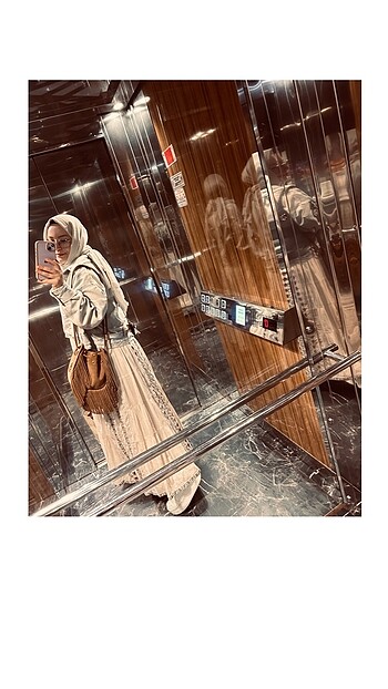 xs Beden ZARA İŞLEMELİ ETEK