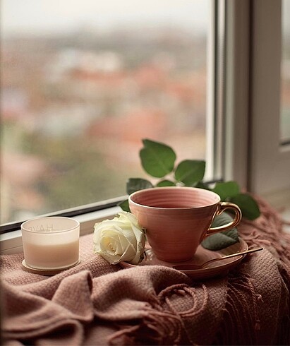 H&M Home H&M Home | Dokulu Porselen Yemek Takımı